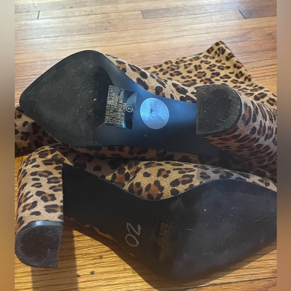 EUC Thigh High Leopard Print Boots - Picture 4 of 5